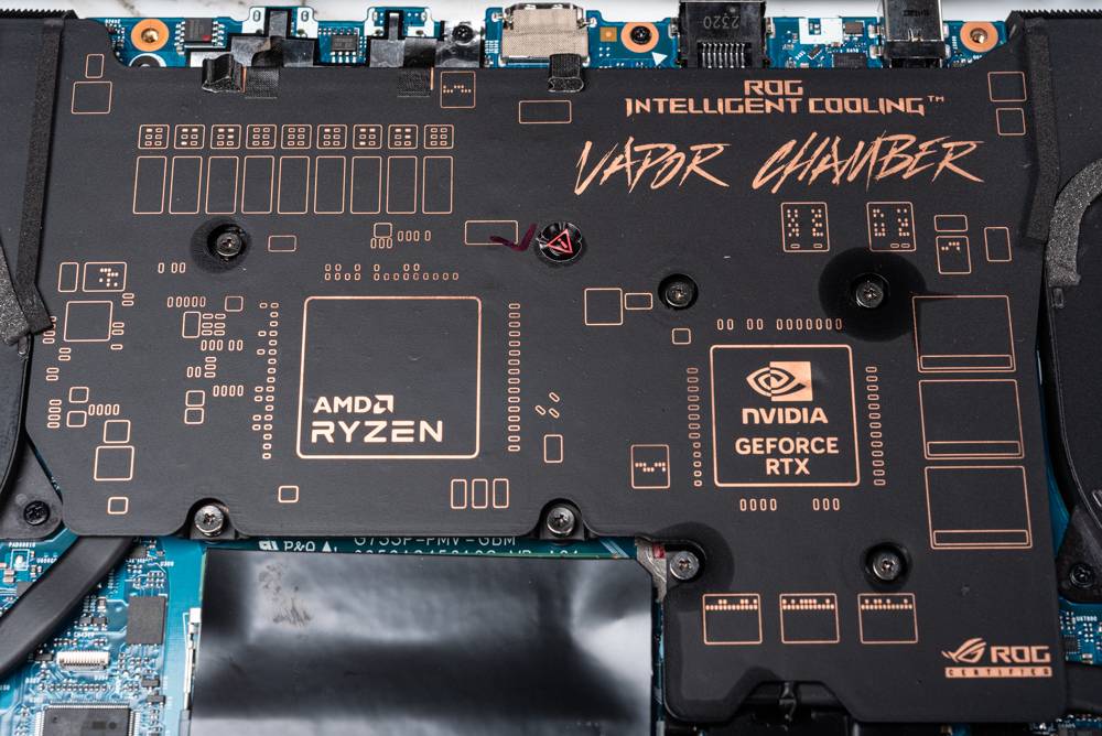 Ryzen 7945HX3D 强袭！ ROG STRIX SCAR 17 X3D （2023） G733PYV 测试报告