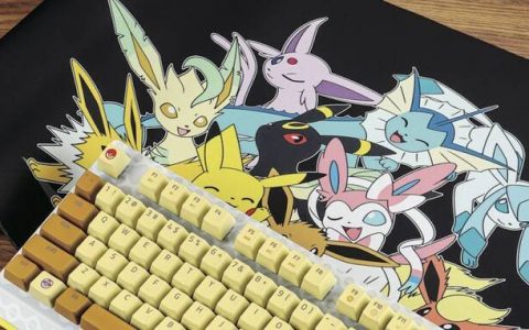 Razer 宝可梦键盘鼠标垫组开箱评测：可爱来袭！ Pokémon 特别款限量发行