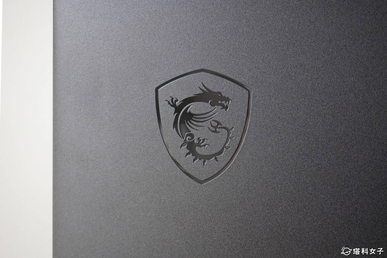 微星MSI MAG 274UPF 开箱：Logo