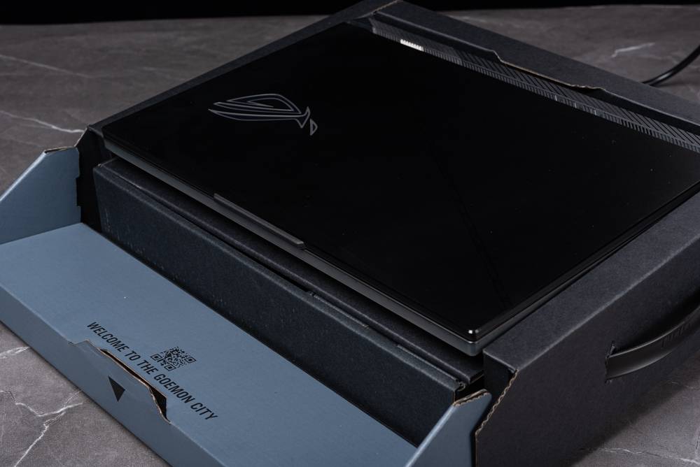 我就是潮流！ ROG Strix Scar 16 （2023） G634 测试报告 / 超狂散热与面板的旗舰机