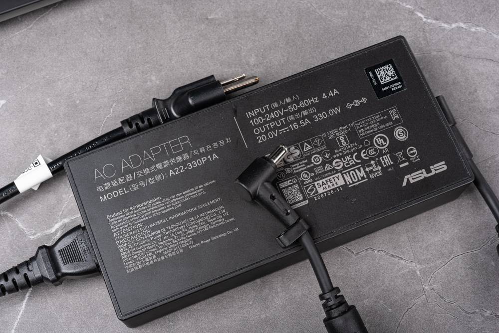 我就是潮流！ ROG Strix Scar 16 （2023） G634 测试报告 / 超狂散热与面板的旗舰机