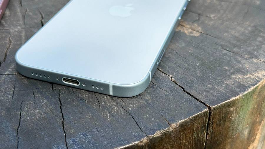 iPhone 15 开箱评测：兼顾娱乐性与实用性的一款 iPhone