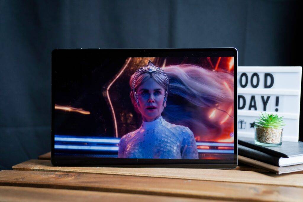 Samsung Galaxy Tab S9 Ultra开箱评测：顶级性能与超大屏幕的极致平板！