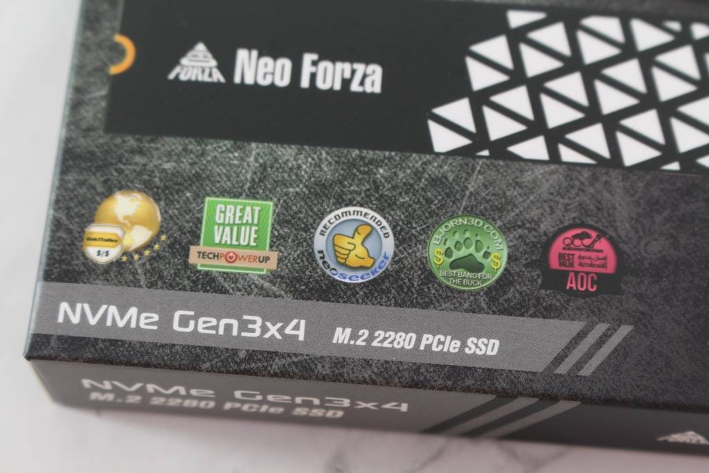 凌航Neo Forza NFP085 M.2 SSD固态硬盘-价格亲民的2TB大容量储存，还有五年保固免烦恼