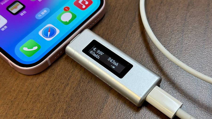 iPhone 15 开箱评测：兼顾娱乐性与实用性的一款 iPhone