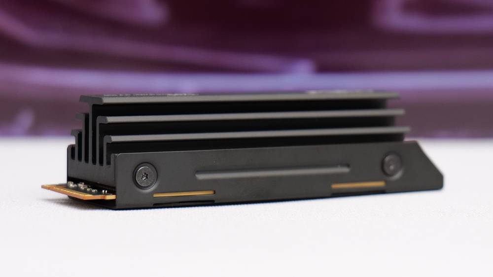 主板有 PCIe Gen5 接口,很快但用不到? Micron Crucial T700 PCIe Gen5 NVMe M.2 SSD 参上