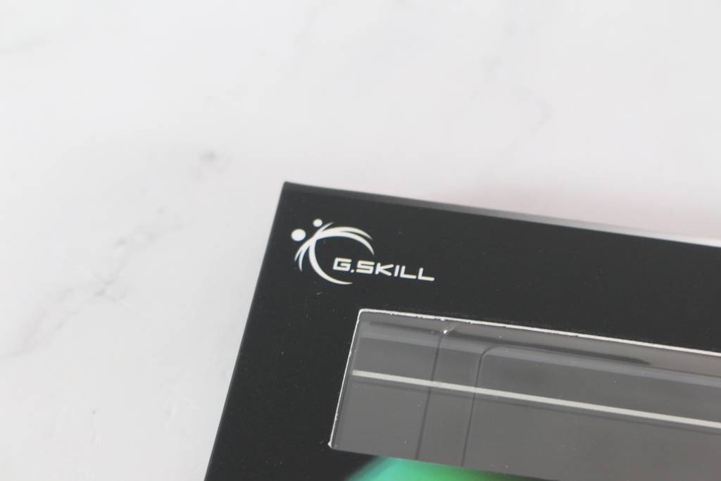 芝奇G.SKILL TRIDENT Z5 Neo焰锋戟RGB DDR5-6000 32GB Kit超频内存-AMD平台EXPO轻松超频