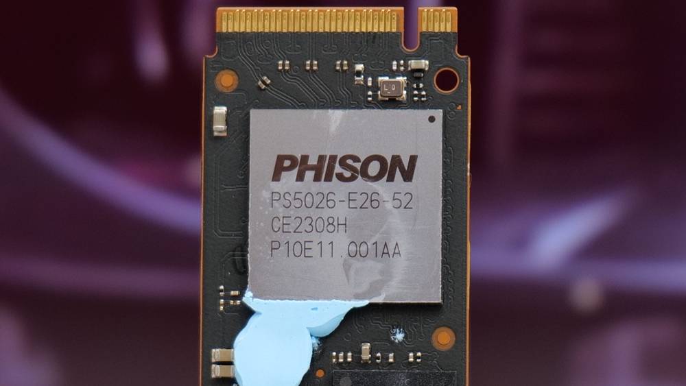 主板有 PCIe Gen5 接口,很快但用不到? Micron Crucial T700 PCIe Gen5 NVMe M.2 SSD 参上