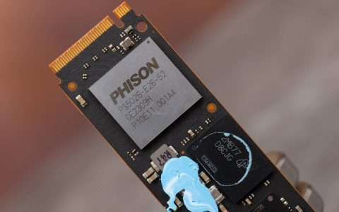 Crucial T700 PCIe 5.0 SSD评测：每秒12.4GB的极速快感