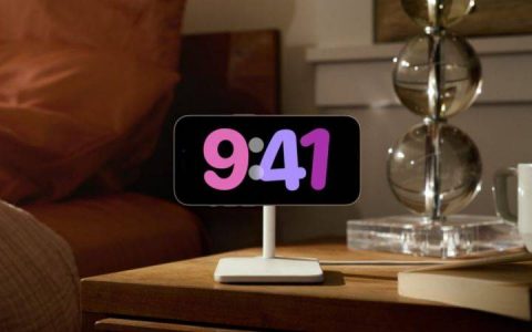 iPhone更新iOS 17.0.3后某些机型会无故关机，导致闹钟功能停用