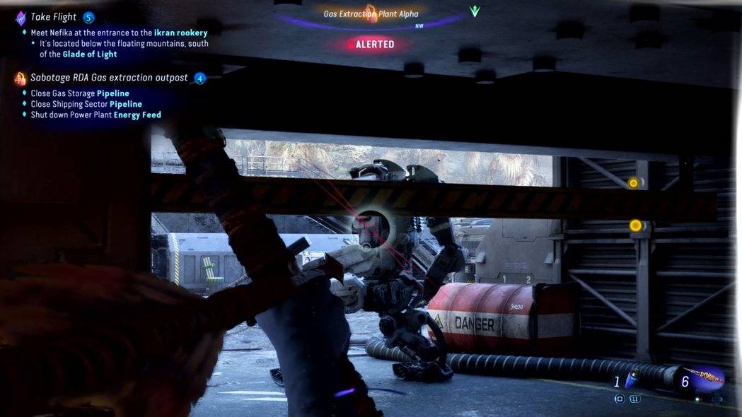 对付机甲也可偷偷摸摸瞄弱点。