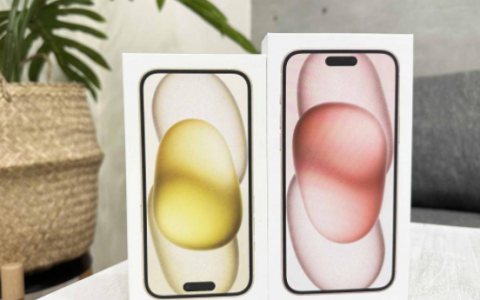 这代标准版值得买了？ 开箱实测苹果iPhone 15、15 Plus