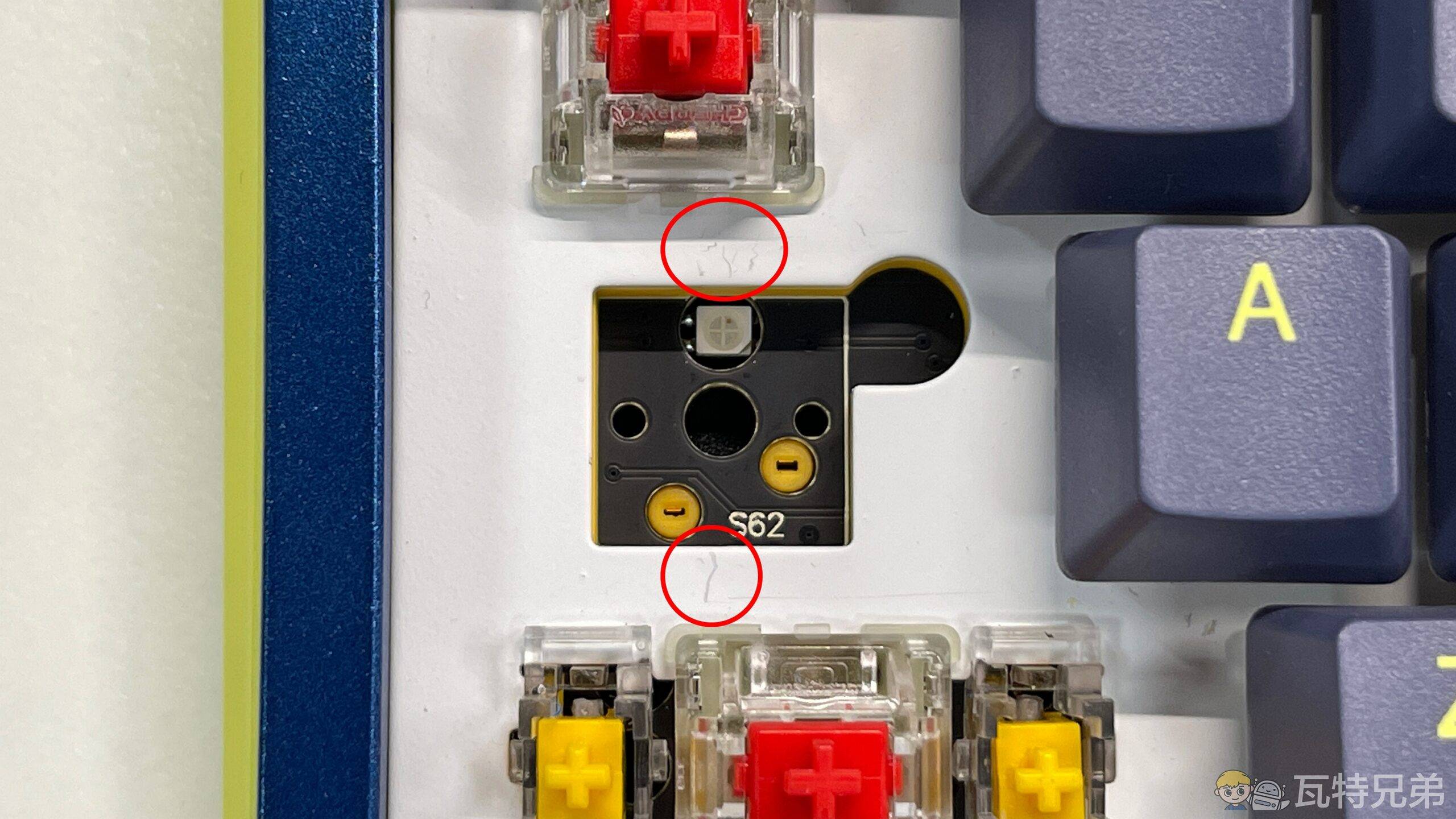 实测「Ducky One 3 破晓」红轴机械键盘！ 值得买吗