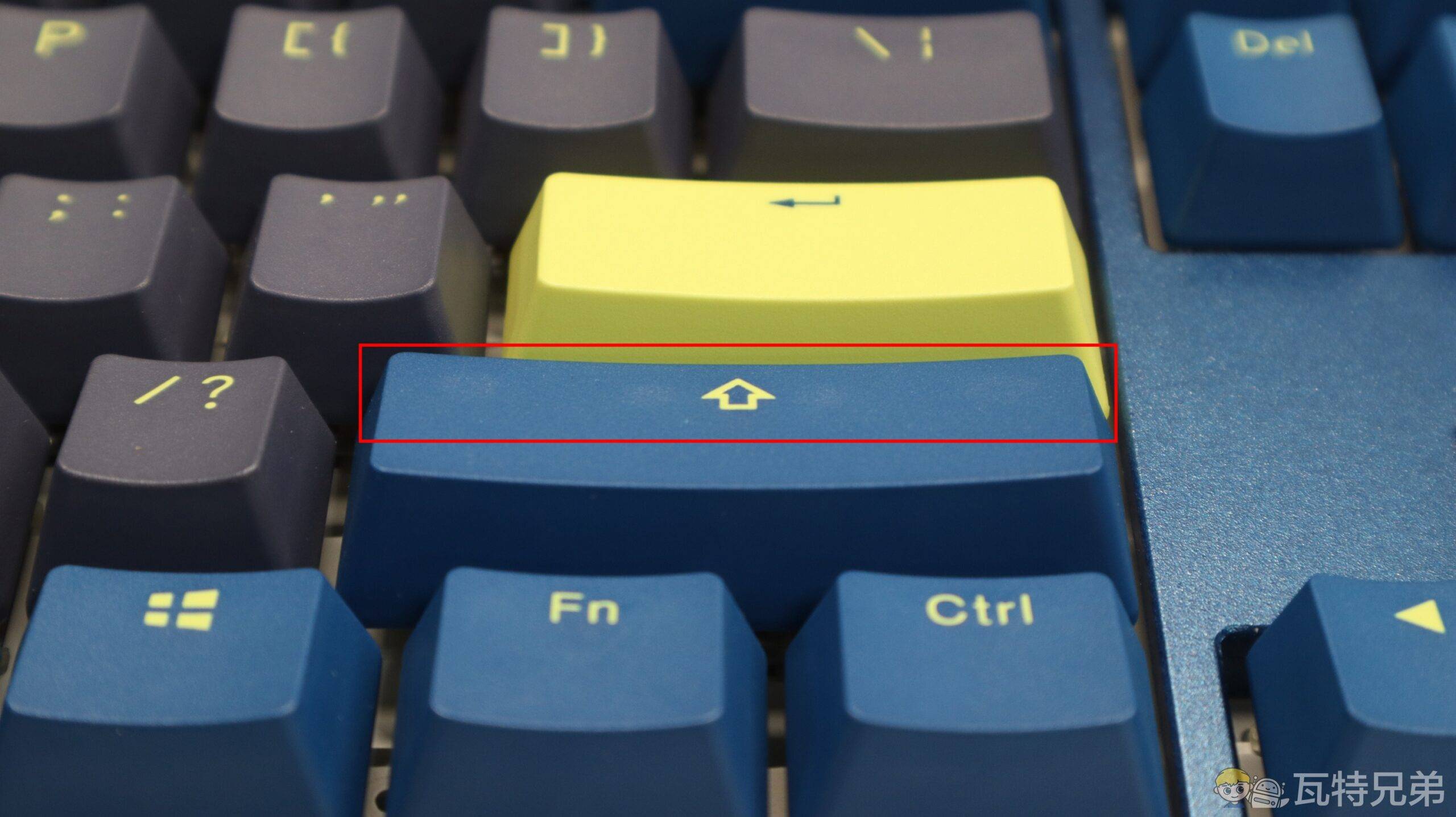 实测「Ducky One 3 破晓」红轴机械键盘！ 值得买吗