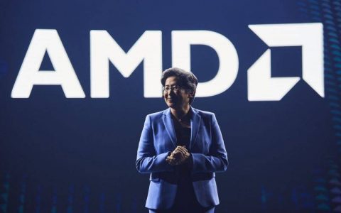由于PC稳定性与指引不符，AMD股价在2023年第三季财报后大幅下滑