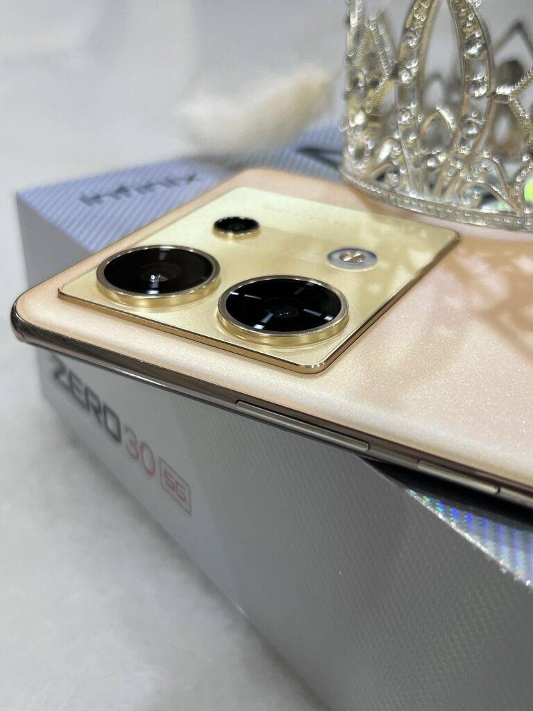 Infinix Zero 30 5G测评：中档手机新巅峰！性能卓越+相机出众+电池持久！