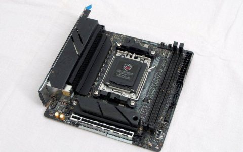 AM5 小板新选择 ASRock B650I Lightning WiFi 简单小测