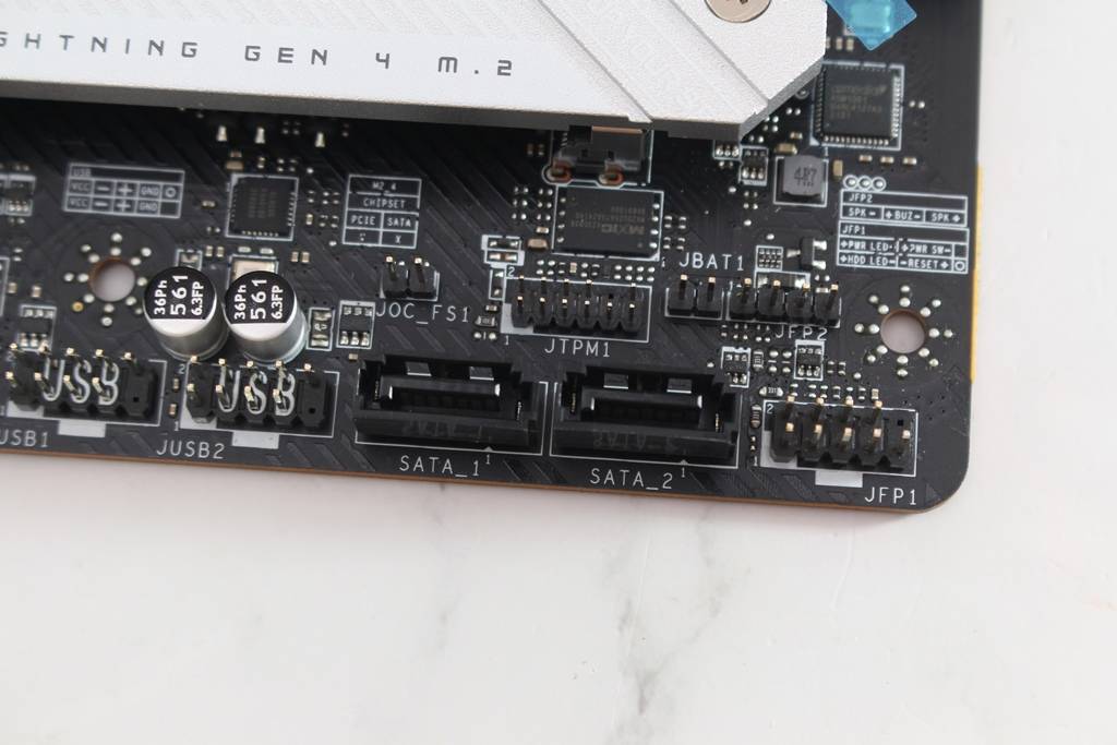 微星msi MPG Z790 EDGE TI MAX WIFI-升级CPU供电与Wi-Fi7，还有Memory Extension Mode提升内存效能