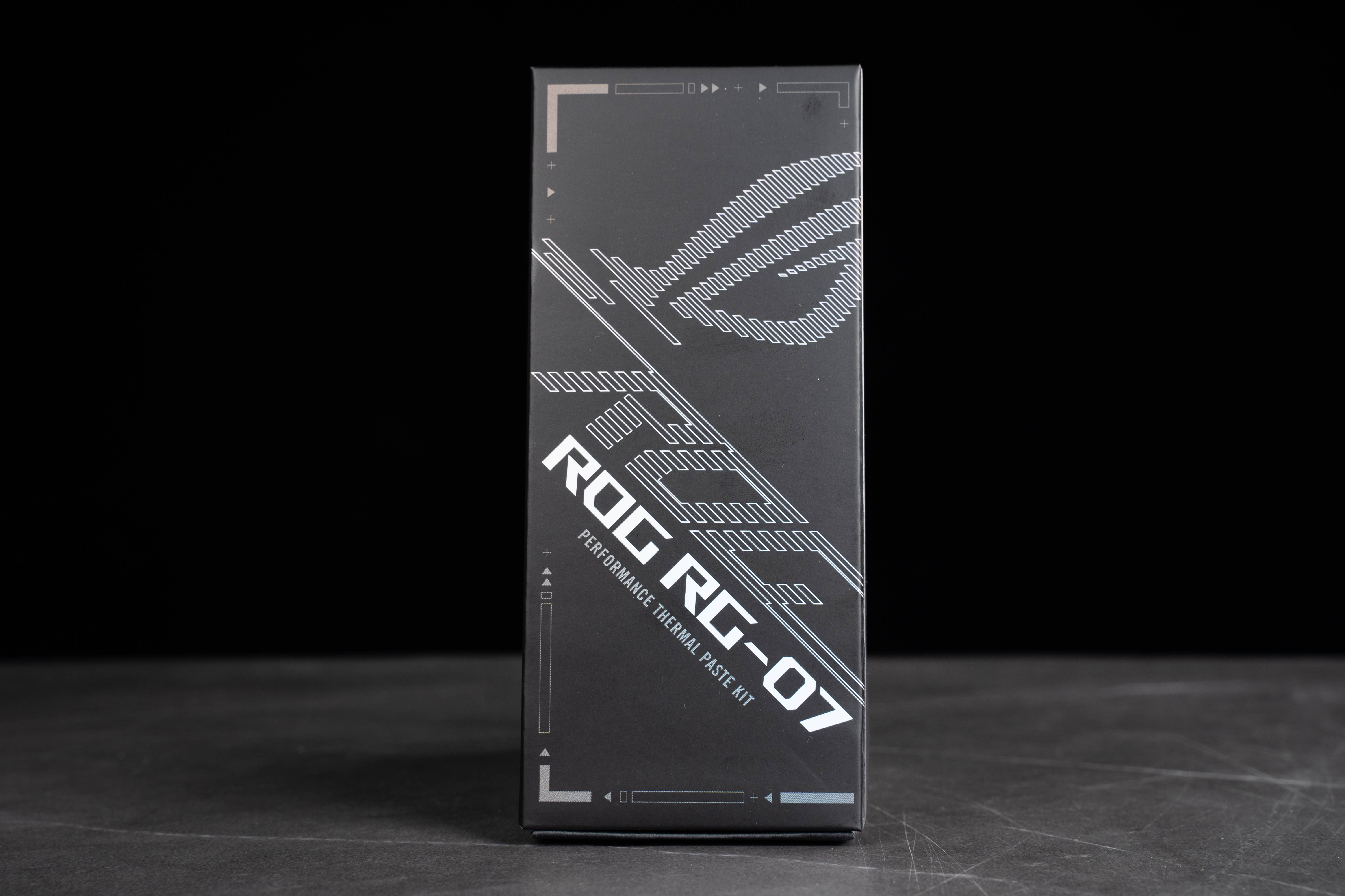 银白色高端主板 WiFi 7 加持 | ASUS ROG STRIX Z790-A GAMING WIFI II 主板开箱测试