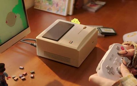 机壳致敬经典 Macintosh AYANEO Retro Mini PC 发布