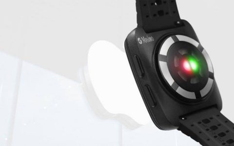 据报道Masimo CEO斥资6,000万美元试图禁止Apple Watch在美国销售，原因是其专利侵权