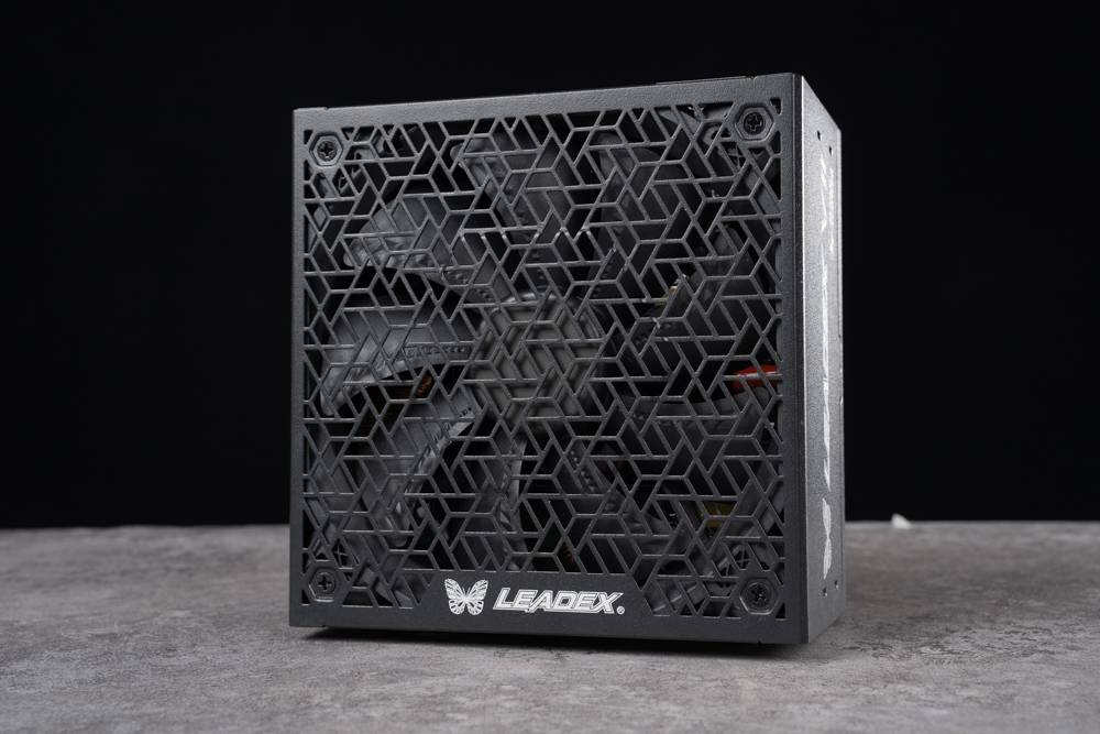 振华 LEADEX VII XG 850W ATX 3.0 电源供应器开箱测试