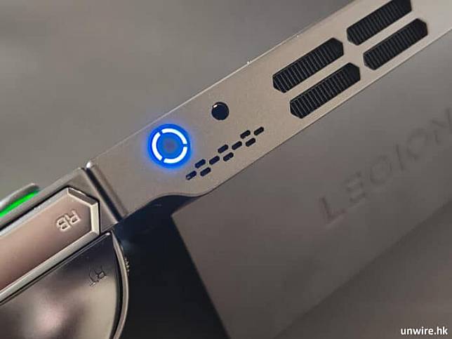 Lenovo Legion Go 外形 手感 效能 打机体验 散热 特别功能 屏幕 音效开箱评测