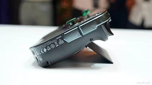 Lenovo Legion Go 外形 手感 效能 打机体验 散热 特别功能 屏幕 音效开箱评测