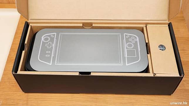 Lenovo Legion Go 外形 手感 效能 打机体验 散热 特别功能 屏幕 音效开箱评测