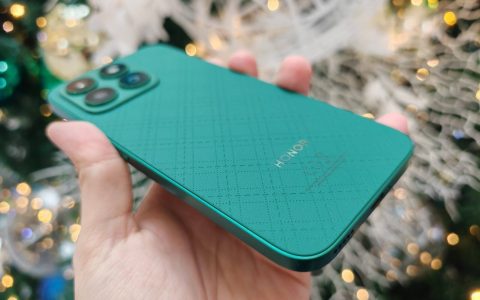 HONOR X8b 测评：2023年价格最亲民的素皮后盖手机？