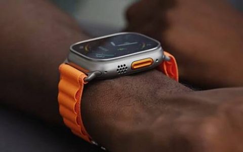 传 Apple Watch 10 改用新一代表带连接系统 与现时所有表带不兼容