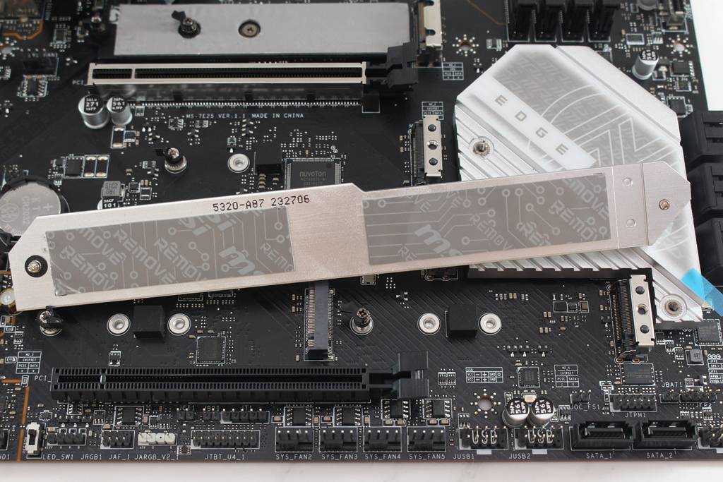 微星msi MPG Z790 EDGE TI MAX WIFI-升级CPU供电与Wi-Fi7，还有Memory Extension Mode提升内存效能