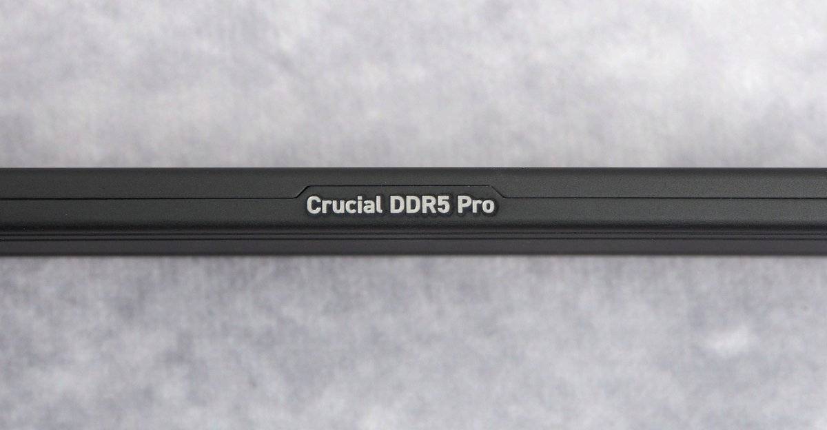 容量频率再提升 Crucial PRO DDR5-6000 48G kit 简单开箱
