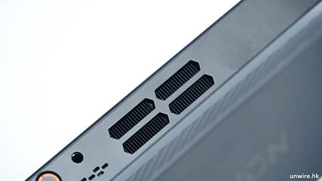 Lenovo Legion Go 外形 手感 效能 打机体验 散热 特别功能 屏幕 音效开箱评测