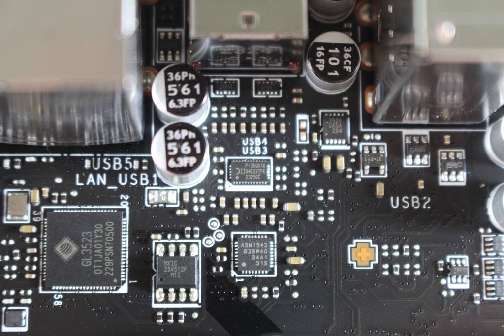 微星msi MPG Z790 EDGE TI MAX WIFI-升级CPU供电与Wi-Fi7，还有Memory Extension Mode提升内存效能