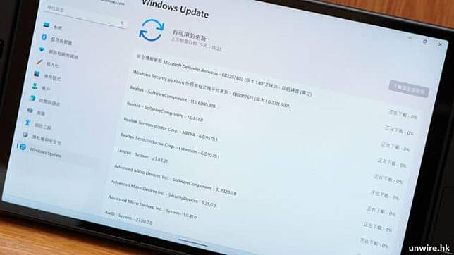 Lenovo Legion Go 外形 手感 效能 打机体验 散热 特别功能 屏幕 音效开箱评测