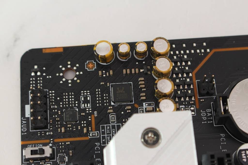 微星msi MPG Z790 EDGE TI MAX WIFI-升级CPU供电与Wi-Fi7，还有Memory Extension Mode提升内存效能