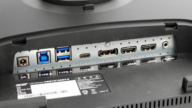 Acer NITRO XV275K P3 电竞显示器