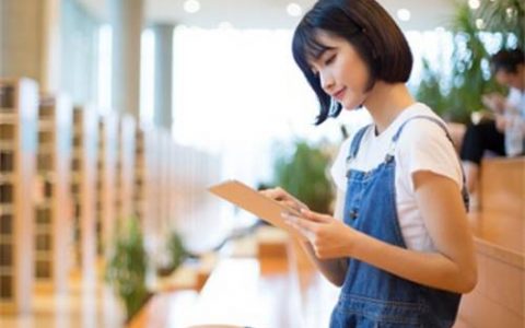 未满16岁怎么赚钱(可以考虑来玩一下手机赚钱软件)