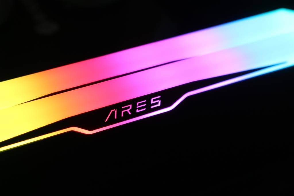 雷克沙Lexar ARES DDR5-6800 RGB 超频内存 与 NM790固态硬盘-电竞入手新选择，价格漂亮CP值爆表