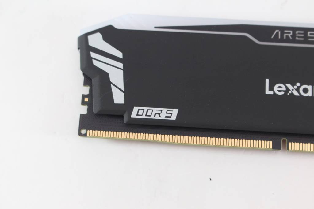 雷克沙Lexar ARES DDR5-6800 RGB 超频内存 与 NM790固态硬盘-电竞入手新选择，价格漂亮CP值爆表
