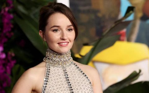 《最后生还者》真人版第二季Abby选角确定，由参与过《秘境探险4》的Kaitlyn Dever出演