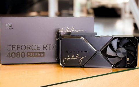 CES 2024：NVIDIA将免费赠送一块由其CEO签名的GeForce RTX 4080 SUPER Founders Edition GPU