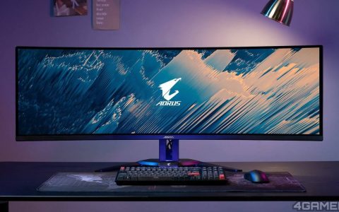 以一打二 - AORUS CO49DQ 49吋32：9电竞屏幕动手玩