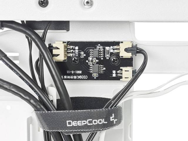 DeepCool CH560 DIGITAL WH 机箱