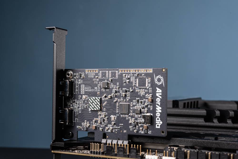 HDIM 2.1 我来录！ AVerMedia Live Gamer 4K 2.1 GC575 与入门 GC571 实况撷取卡开箱