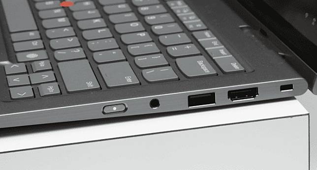 【CES 2024】Lenovo 全新 ThinkPad X1 Carbon 12th Gen ThinkPad X1 2-in-1 9th Gen 登场 配备 Intel Core Ultra 处理器