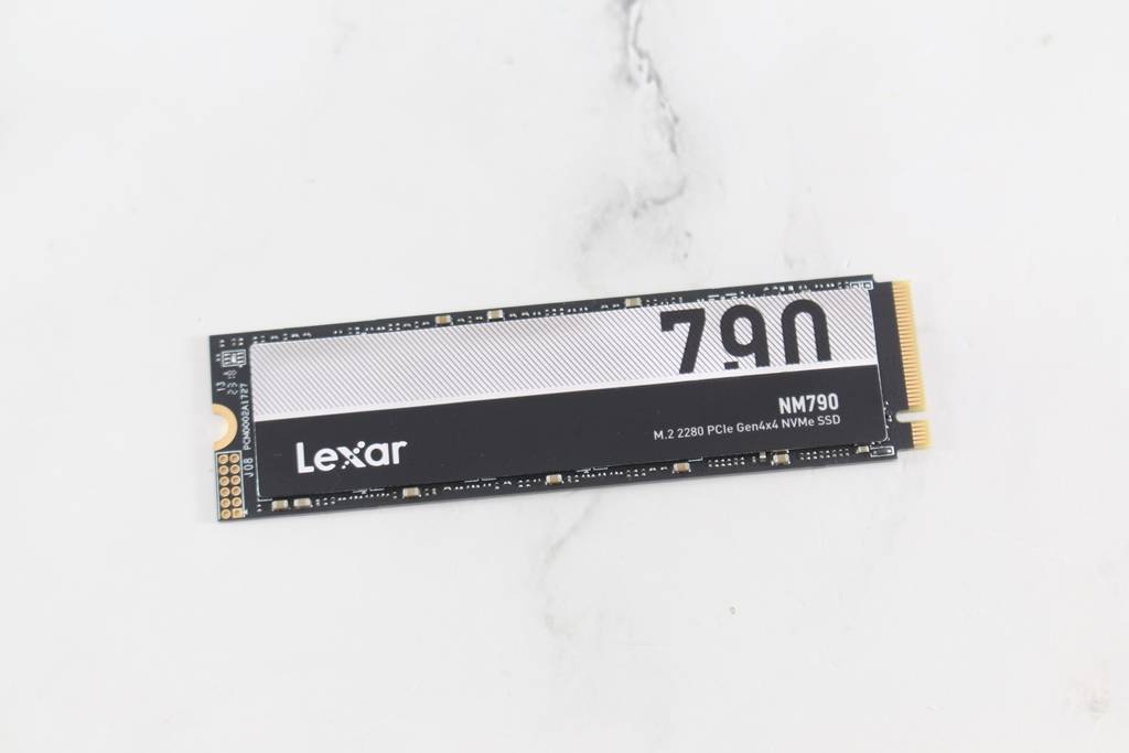 雷克沙Lexar ARES DDR5-6800 RGB 超频内存 与 NM790固态硬盘-电竞入手新选择，价格漂亮CP值爆表