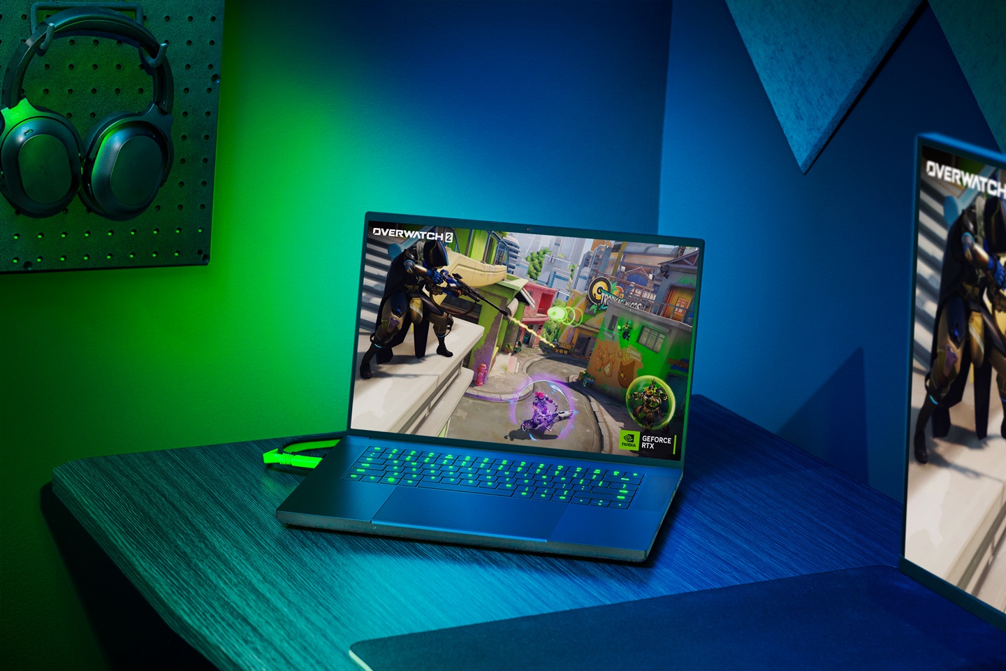 CES 雷蛇 Razer Blade 笔记本全系列更新，下一代技术 Wi-Fi 7 与 Thunderbolt 5 降临