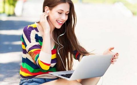 大学生在网上如何赚钱,网上适合学生赚钱方法有哪些